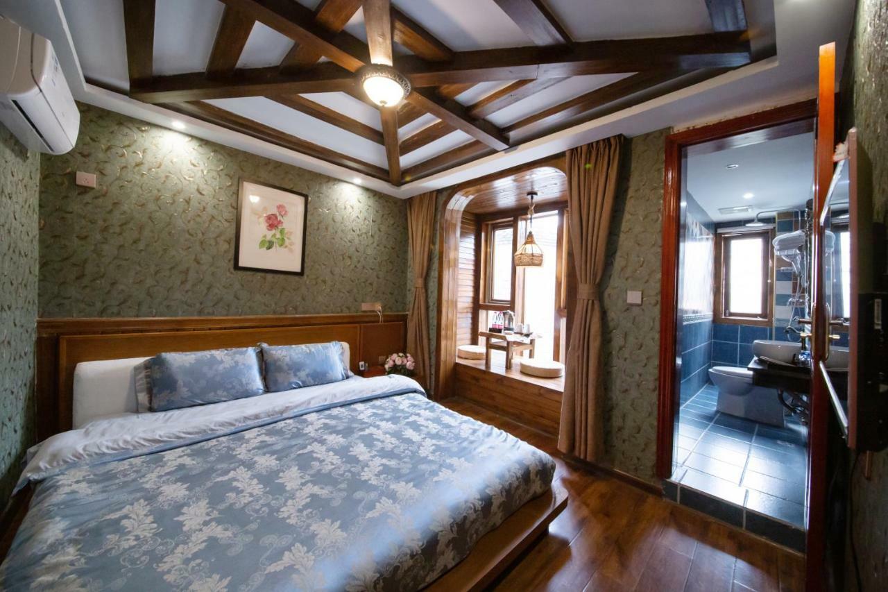 Flower Time Inn Fenghuang Eksteriør billede