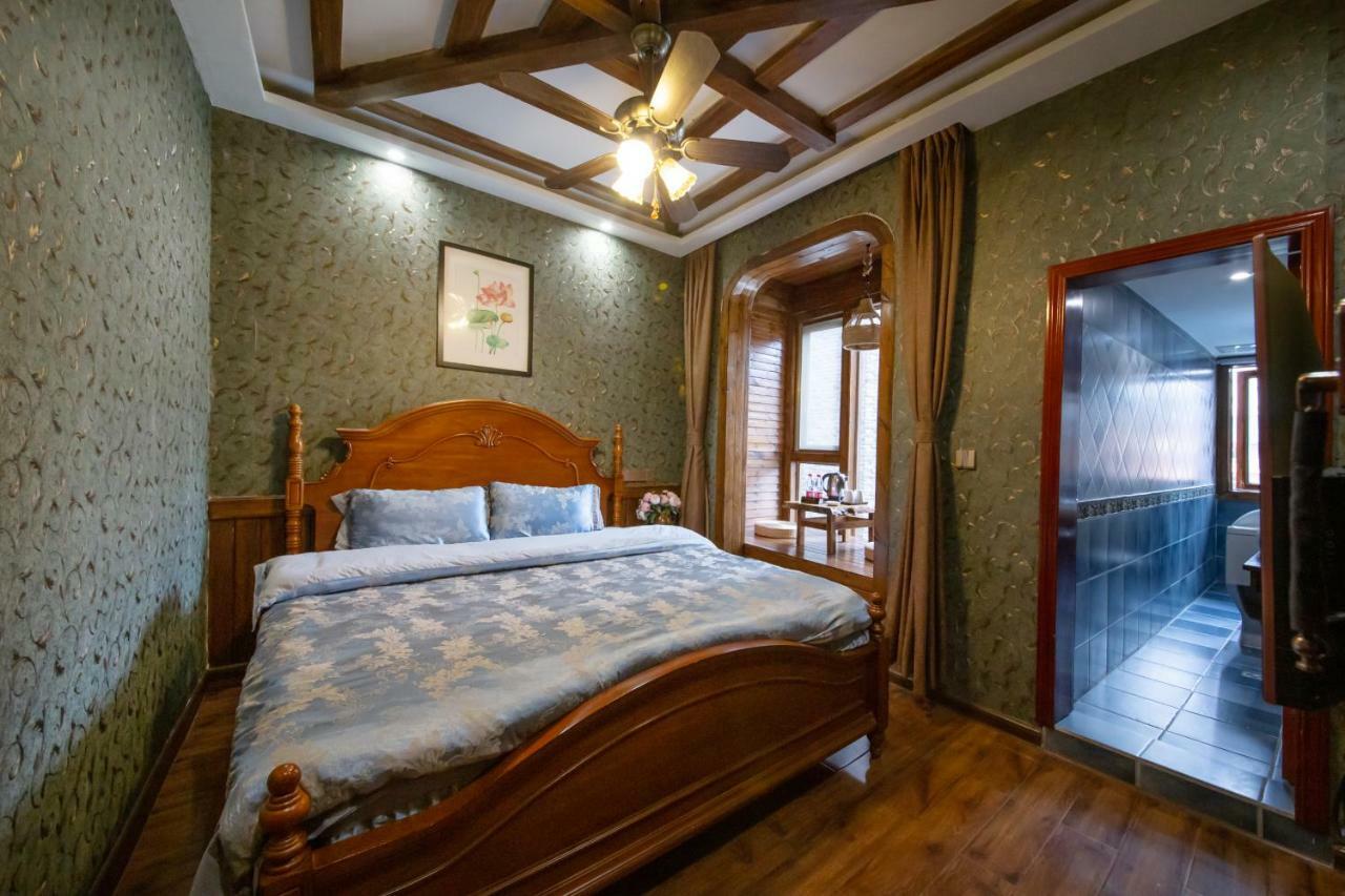 Flower Time Inn Fenghuang Eksteriør billede